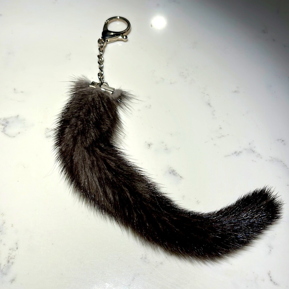 Pom pom fur keychain